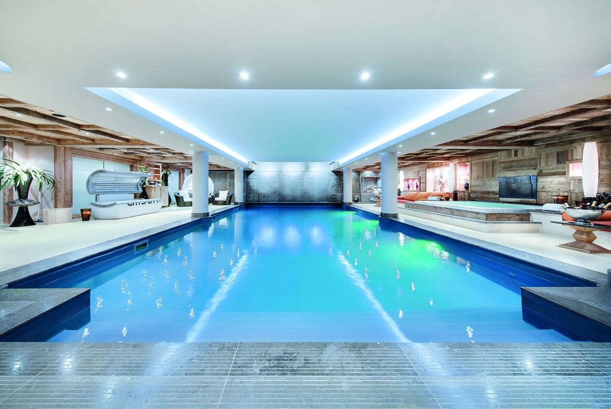 Chalet Black Pearl – Indoor swimming pool