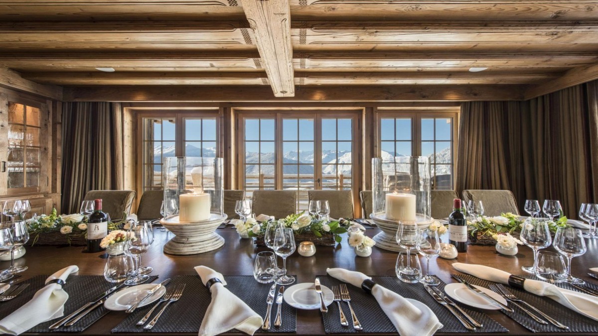 Catered luxury ski chalets