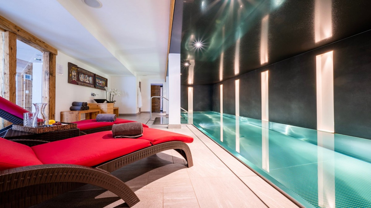 Chalet White Pearl Chalet White Pearl