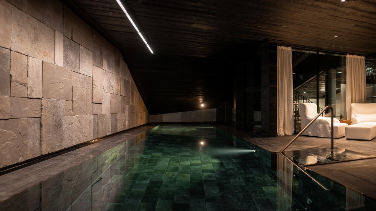 The Barn, Oberlech - Spa with Indoor pool