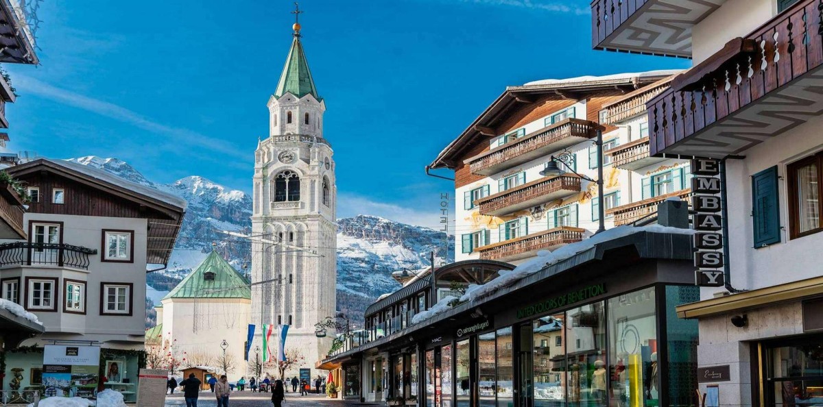Stylish, chic, elegant & glamorous – Cortina d’Ampezzo is the leading ski resort of the Dolomite Region. In fact, the leading resort in the Italian Alps
