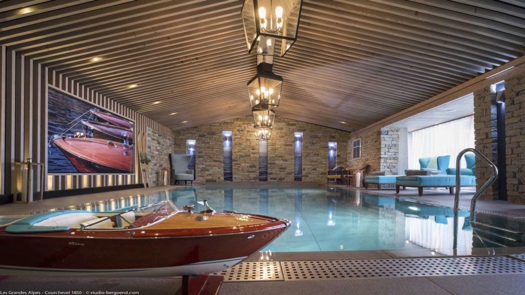 Grandes Alpes Hotel, pool