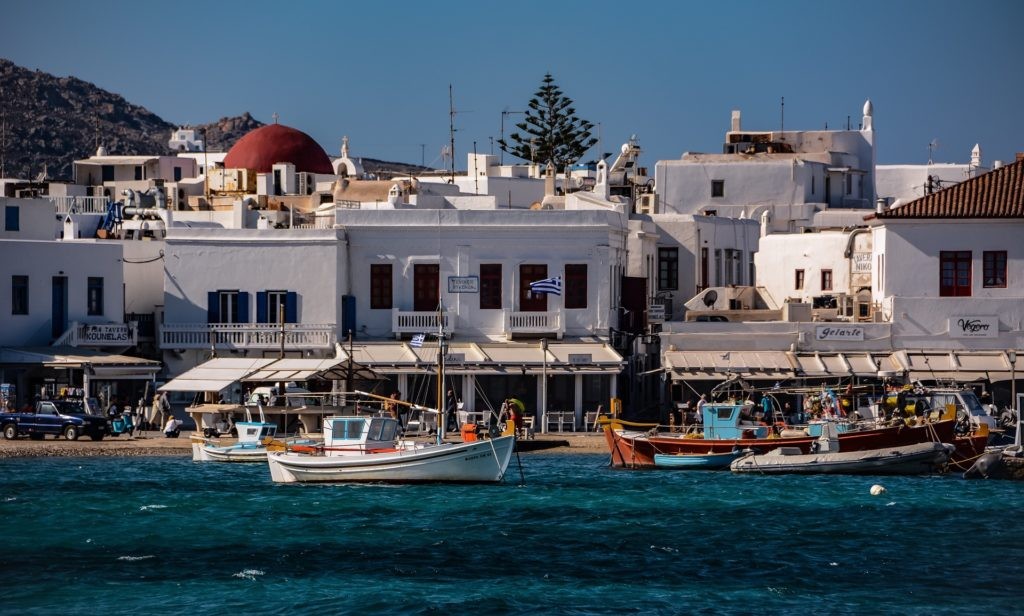 Mykonos port