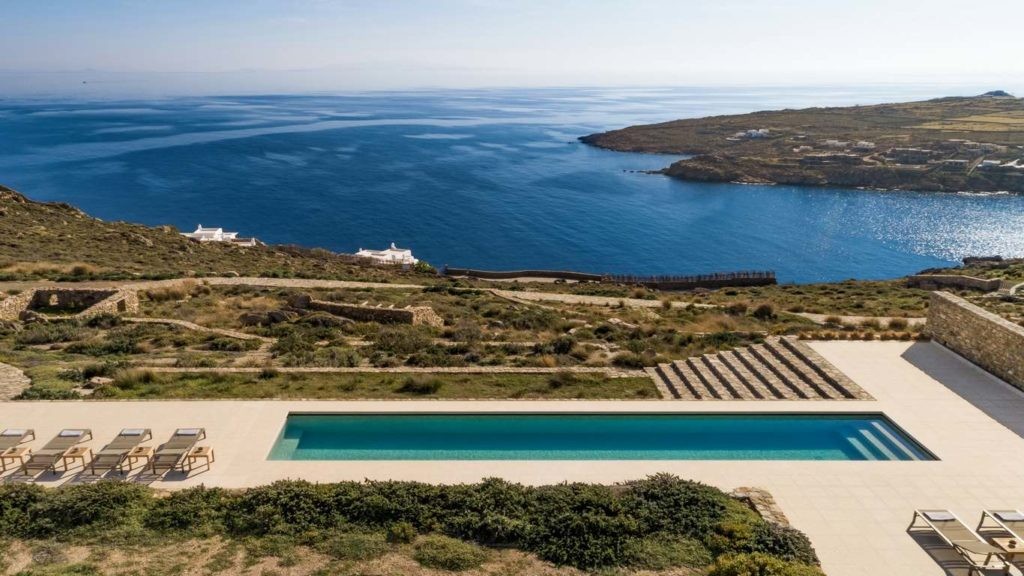 Villa Jennifer, pool and view