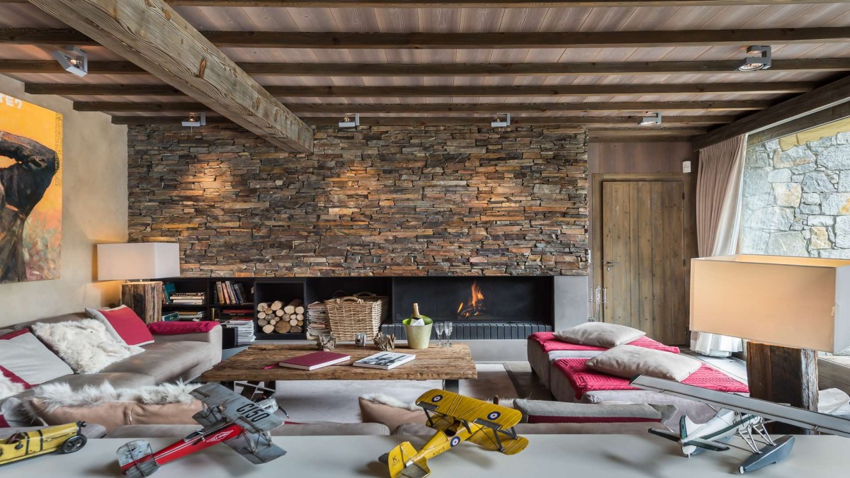 Living area with fireplace, Chalet Les Brames