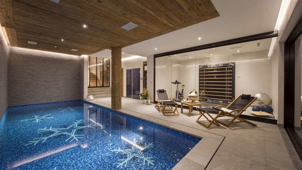 La Vigne indoor pool La Vigne indoor pool