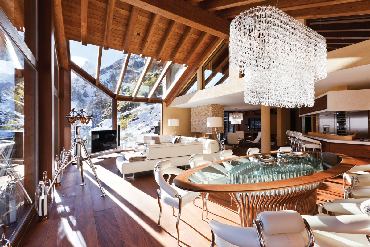 Chalet Zermatt Peak – Main living area