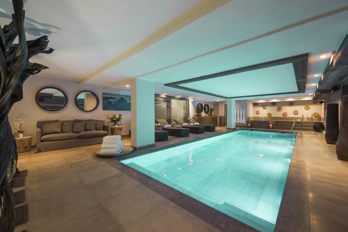 Chalet No.14 – Indoor swimming pool