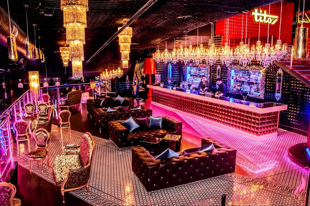 VIP Lounge Tito’s Palma