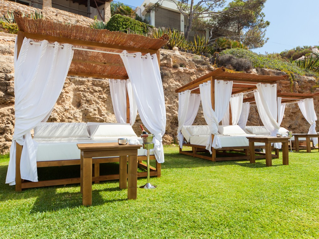 Beach Club Gran Folies, Puerto Andratx, Mallorca, Balearic Islands Beach Club Gran Folies, Puerto Andratx, Mallorca, Balearic Islands