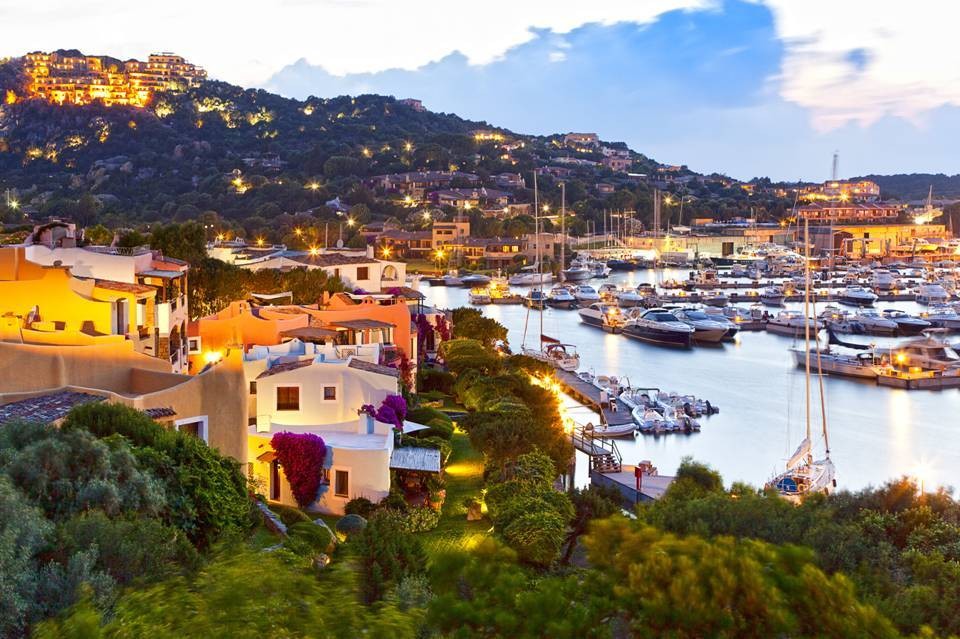 Nestled in a beautiful sheltered harbour, Porto Cervo’s marina is one of the best equipped in the Mediterranen, with the exclusive Yacht Club Costa Smeralda nearby