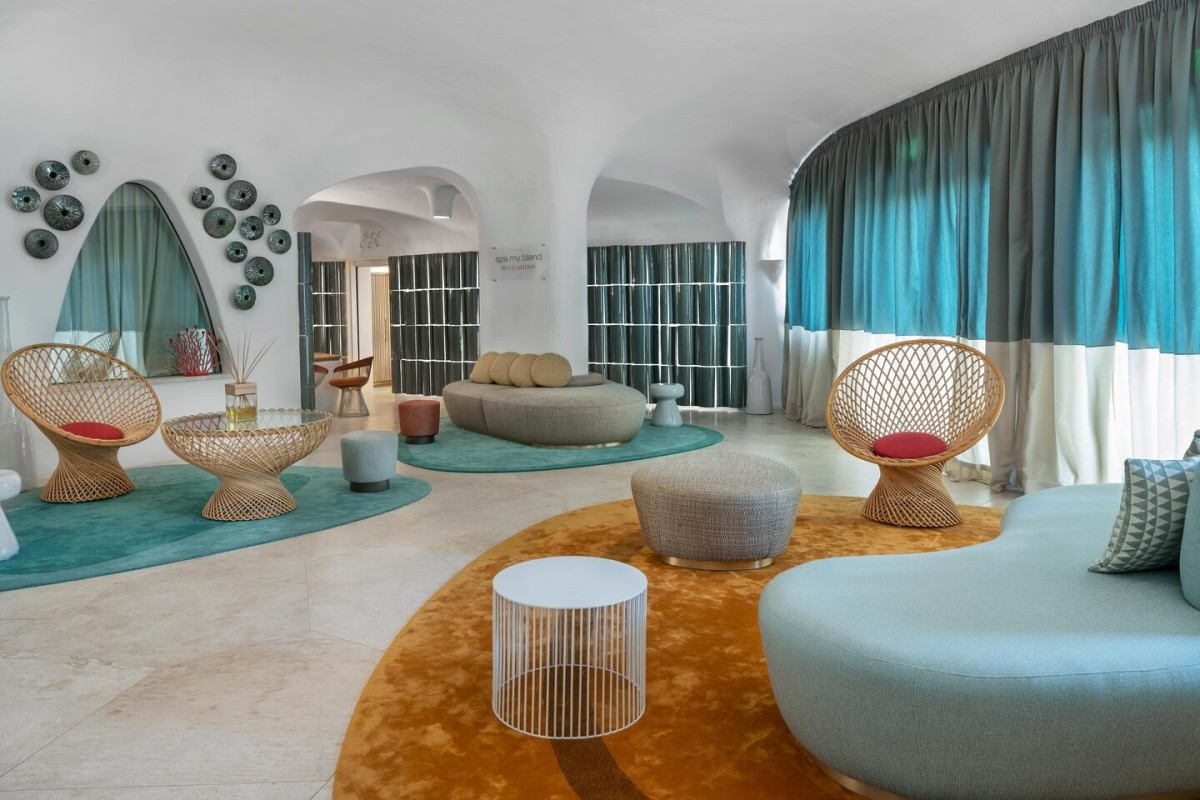 Spa lobby Hotel Romazzino. The Quintessential Beachfront Getaway in Sardinia