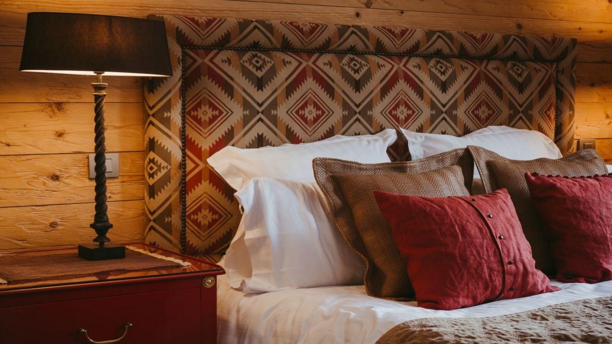 Valentine 211 Valentine 211